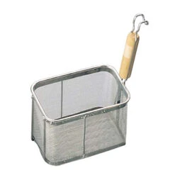 Three Snow Tebo Deep Square Noodle Strainer With Wooden Handle