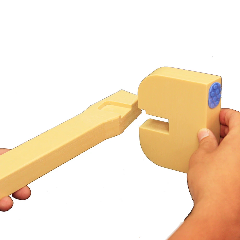 HASEGAWA Height Adjustable Cutting Board Lifter 1pc 5 HASEGAWA Height Adjustable Cutting Board Lifter 1pc - Image 3