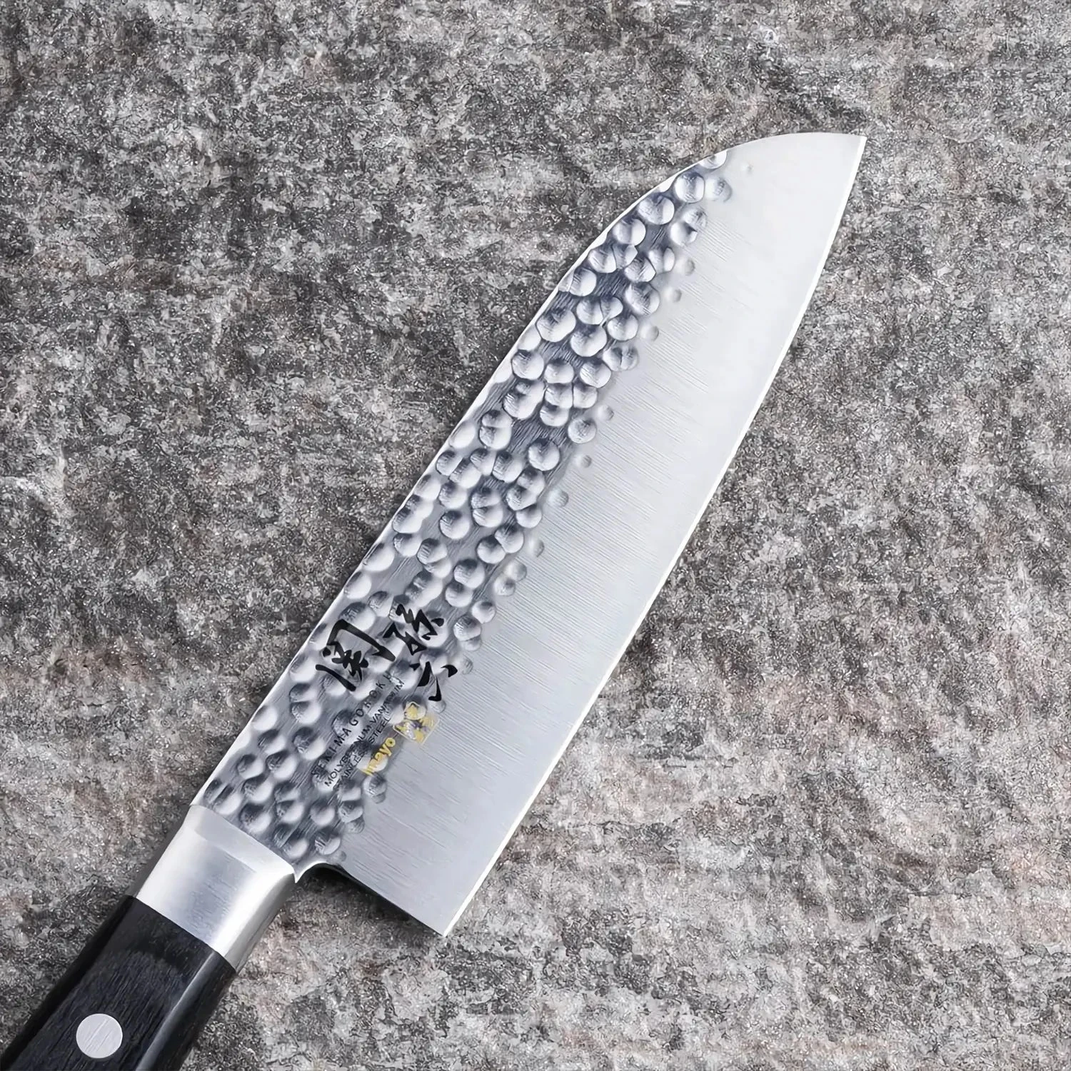 Kai Seki Magoroku Imayo Molybdenum Vanadium Stainless Steel Santoku Knife Hammer Finish 5 Kai Seki Magoroku Imayo Molybdenum Vanadium Stainless Steel Santoku Knife Hammer Finish - Image 3