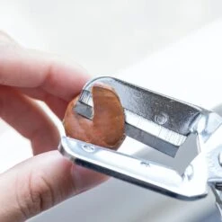 Suwada Chestnut Peeler With Replaceable Blade -Kitchen Tools SuwadaChestnutPeelerwithReplaceableBlade 1